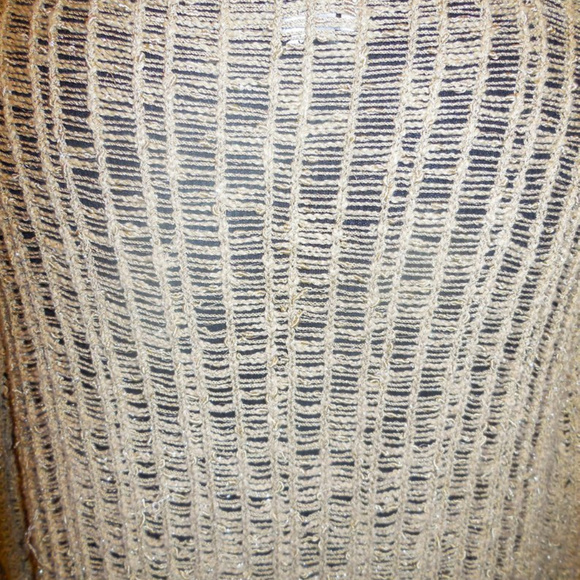 Pullover Sweater Chico's size 3 V-Neck Tan Golden Lurex long sleeve - Picture 4 of 4